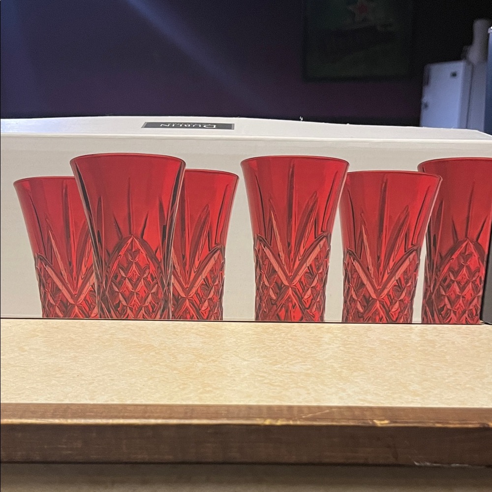 SHAN Dublin Collection Crystal Vodka Shooters - Red